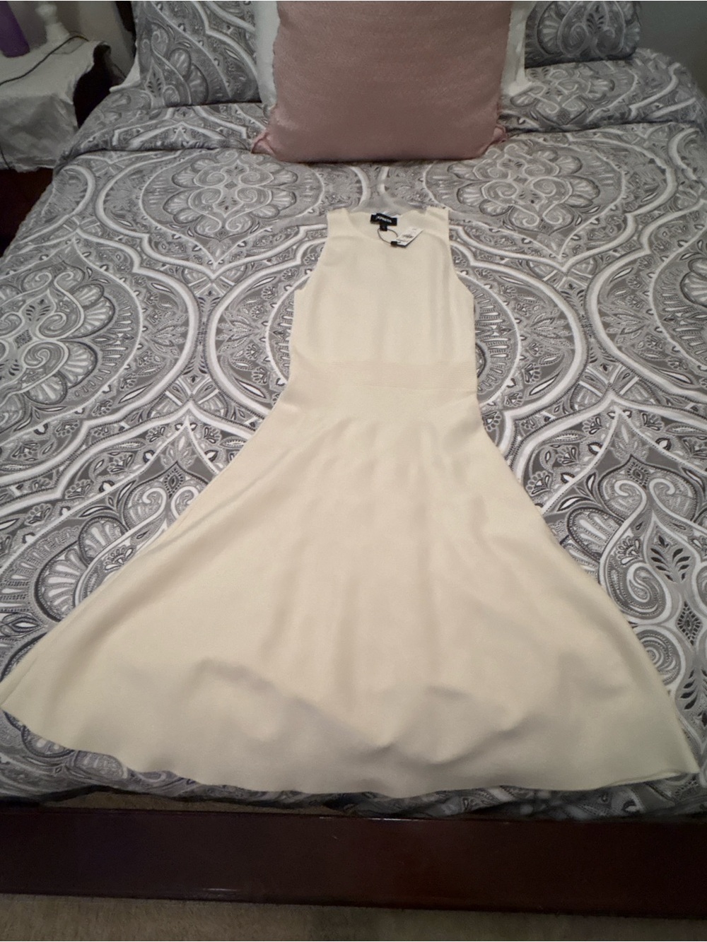 NWT Express Ivory Sweater Knit Fit & Flare Midi Dress XS